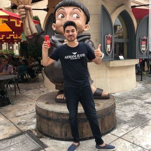 Meet your Posher, Paras